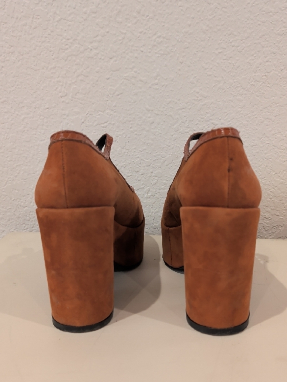 Robert Clergerie Rust Suede Platform Mary Jane Heels - Picture 3 of 8